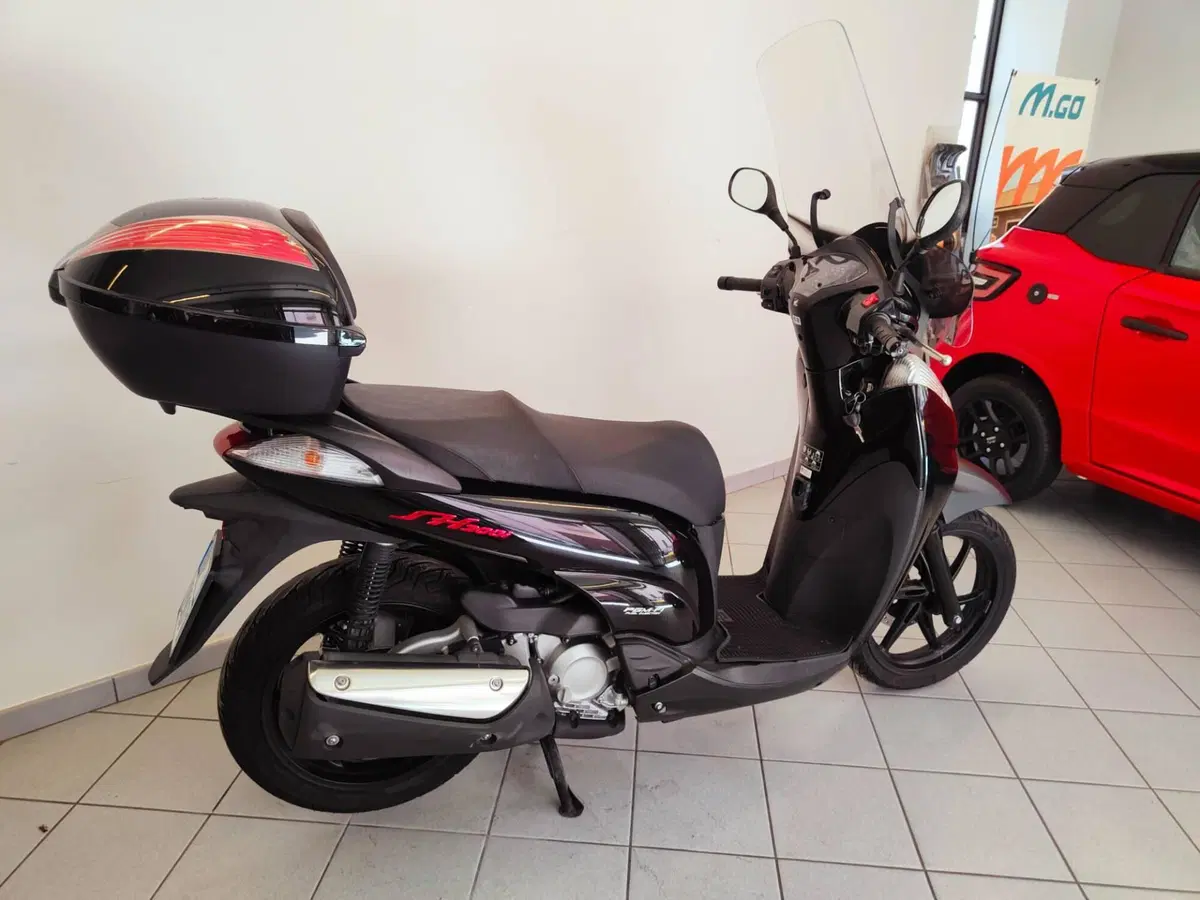 Honda SH 300 i (2006 - 10) (9)