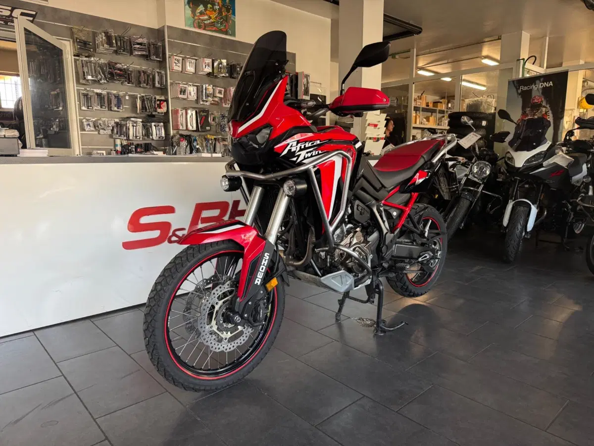Honda Africa Twin CRF 1100L DCT (2020 - 21) (2)