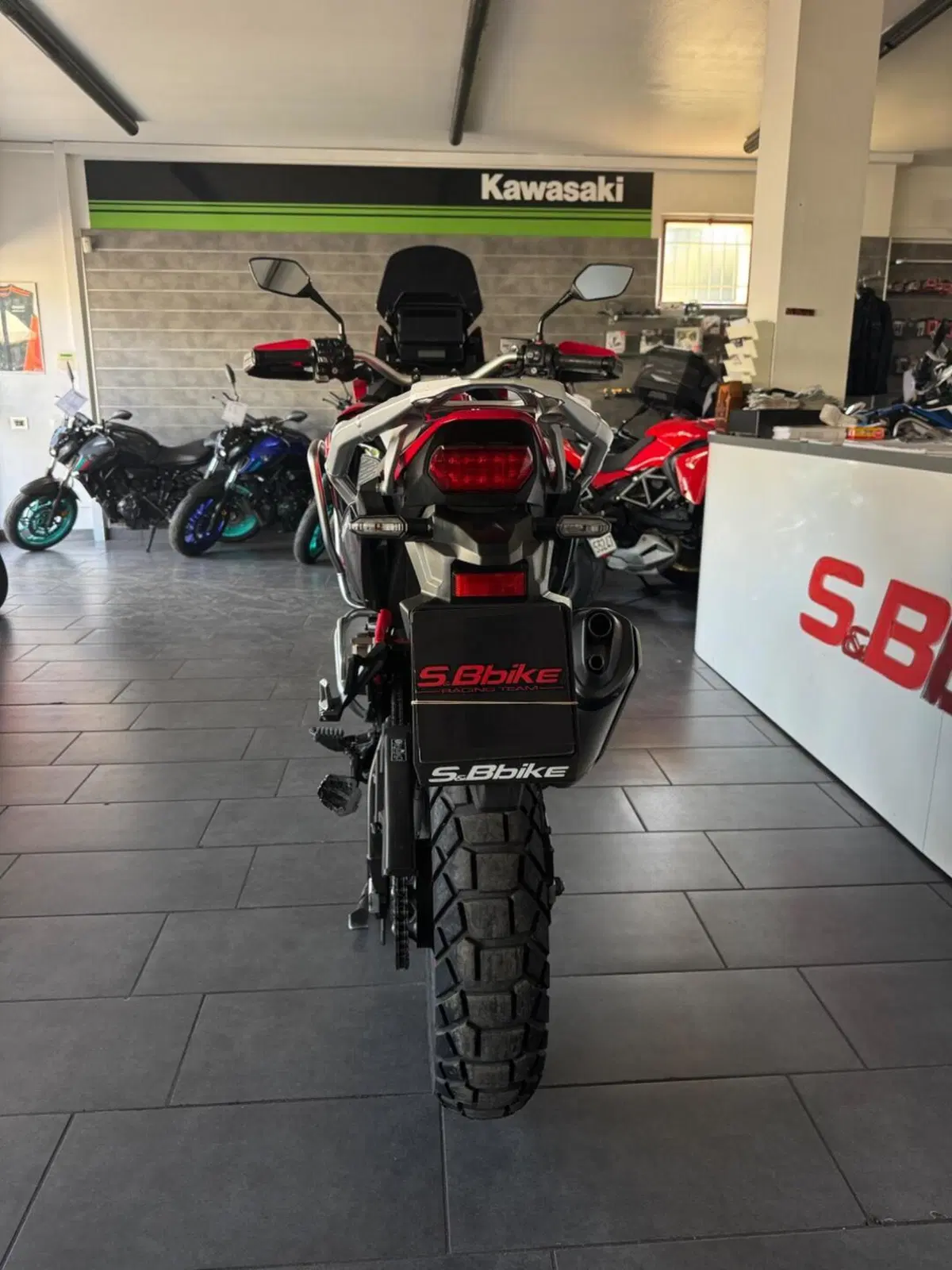 Honda Africa Twin CRF 1100L DCT (2020 - 21) (4)