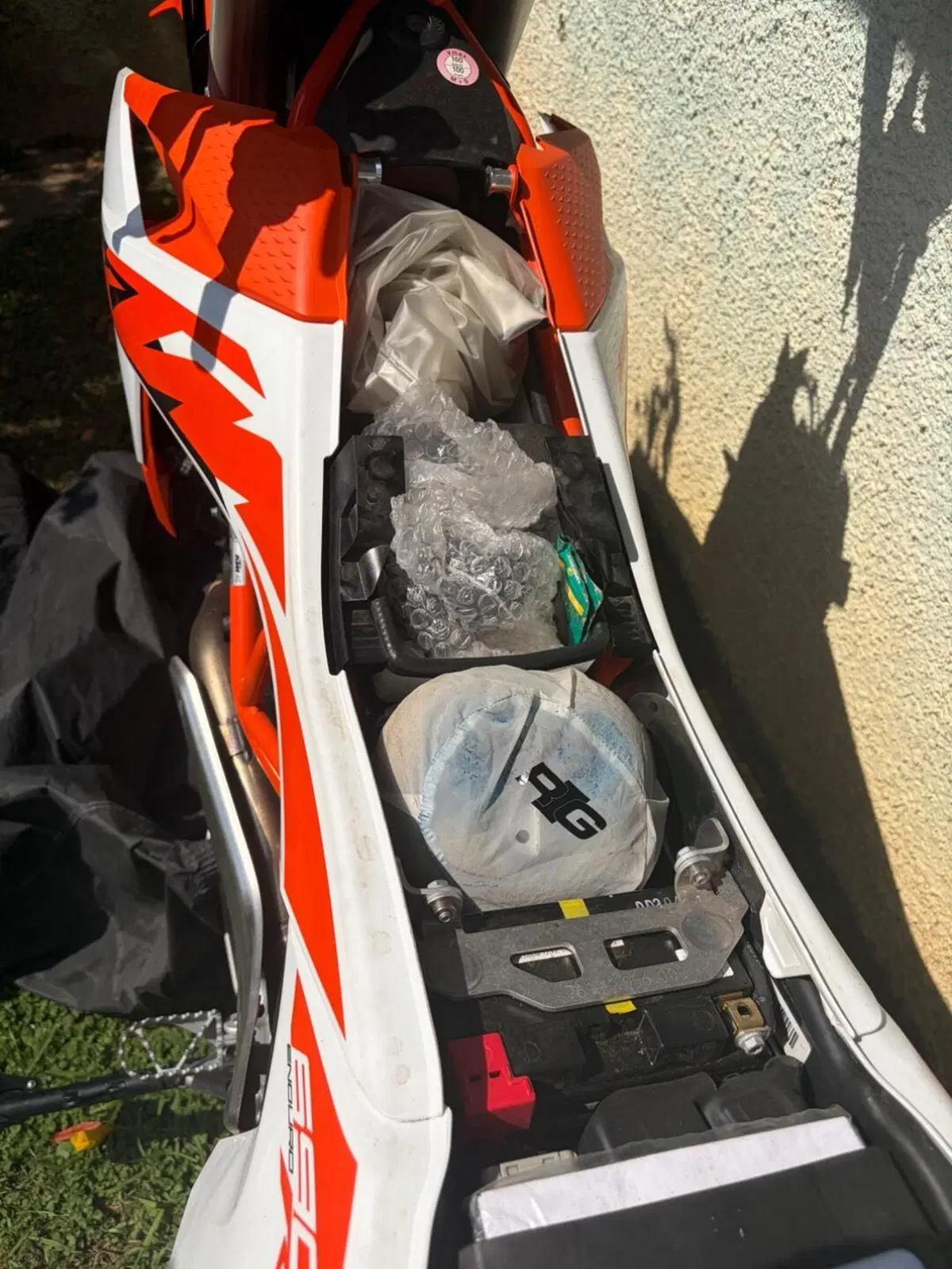 KTM 690 Enduro R (2026) (4)