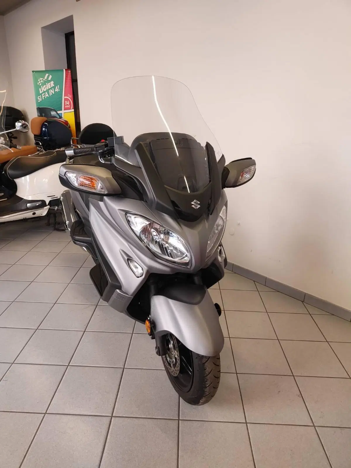 Suzuki Burgman AN 650 Executive (2017 - 20) (3)