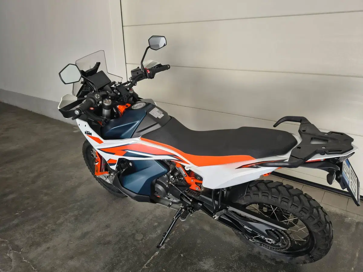 KTM 890 Adventure R (2023 - 24) (4)