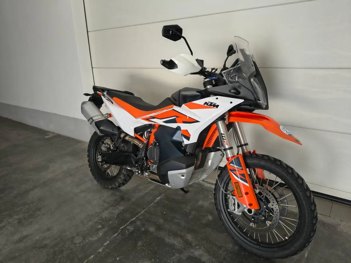 KTM 890 Adventure R (2023 - 24) (9)