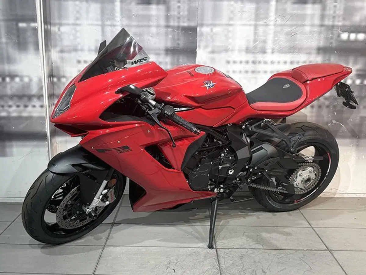 MV Agusta F3 800 Rosso (2021 - 23) (7)