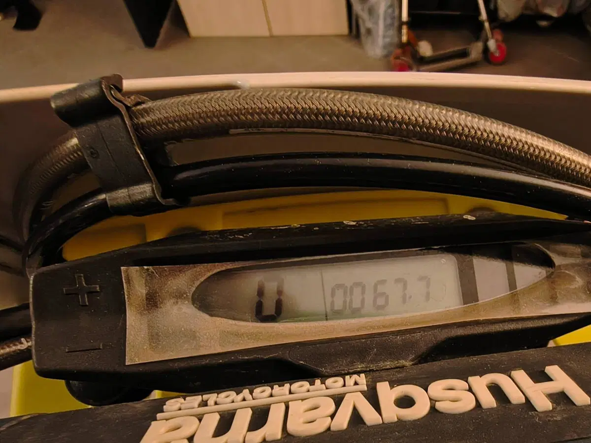 Husqvarna TE 250 (2024) (6)