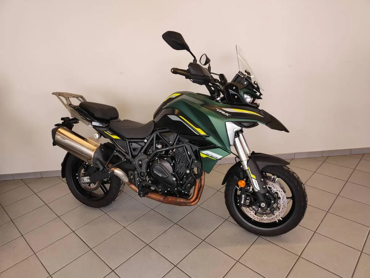 Benelli TRK 702 (2023 - 25) (2)