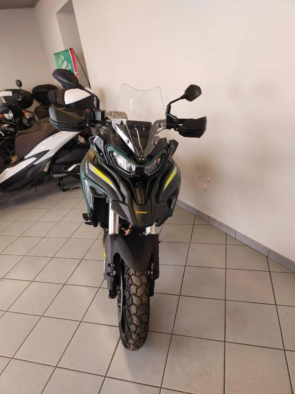 Benelli TRK 702 (2023 - 25) (6)