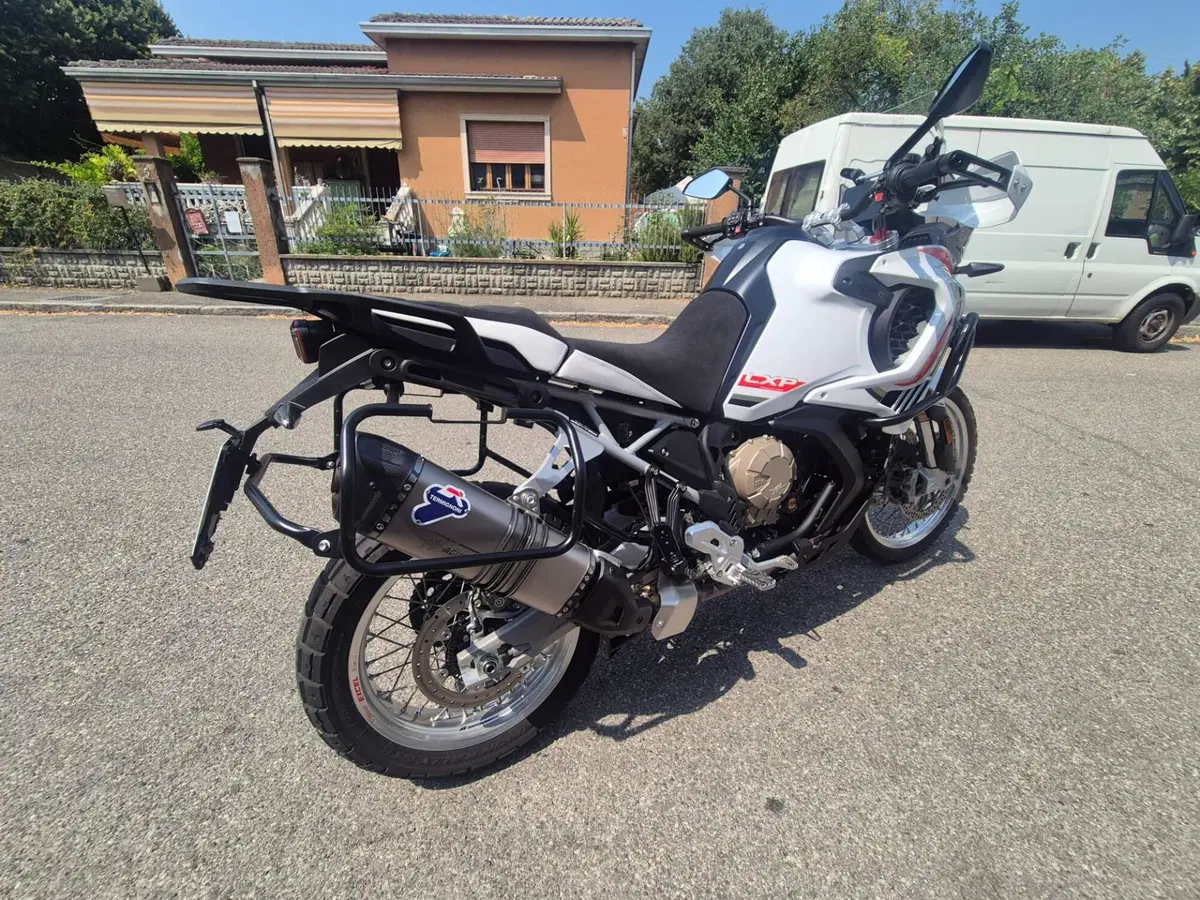 MV Agusta LXP Orioli (2024 - 26) (2)