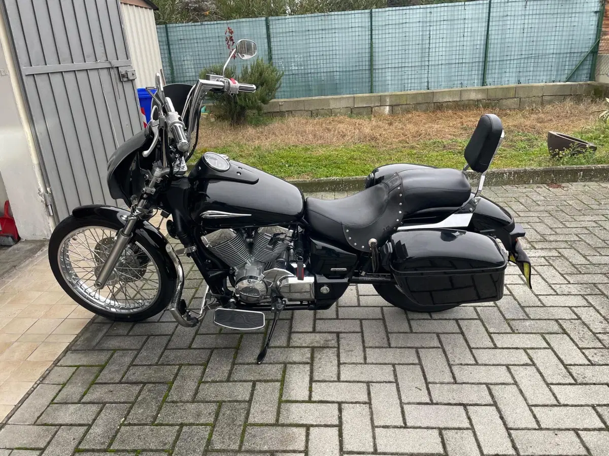 Honda VT 750 Shadow Spirit (4)