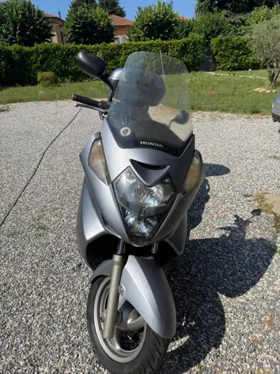 Honda Silver Wing 600 (2001 - 05) usata