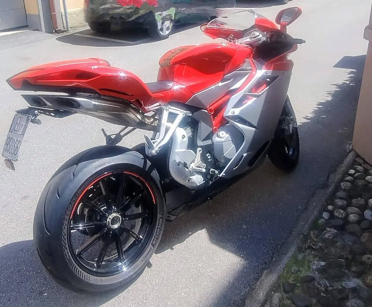 MV Agusta F4 1000 RR EAS ABS (2012 - 20) (6)