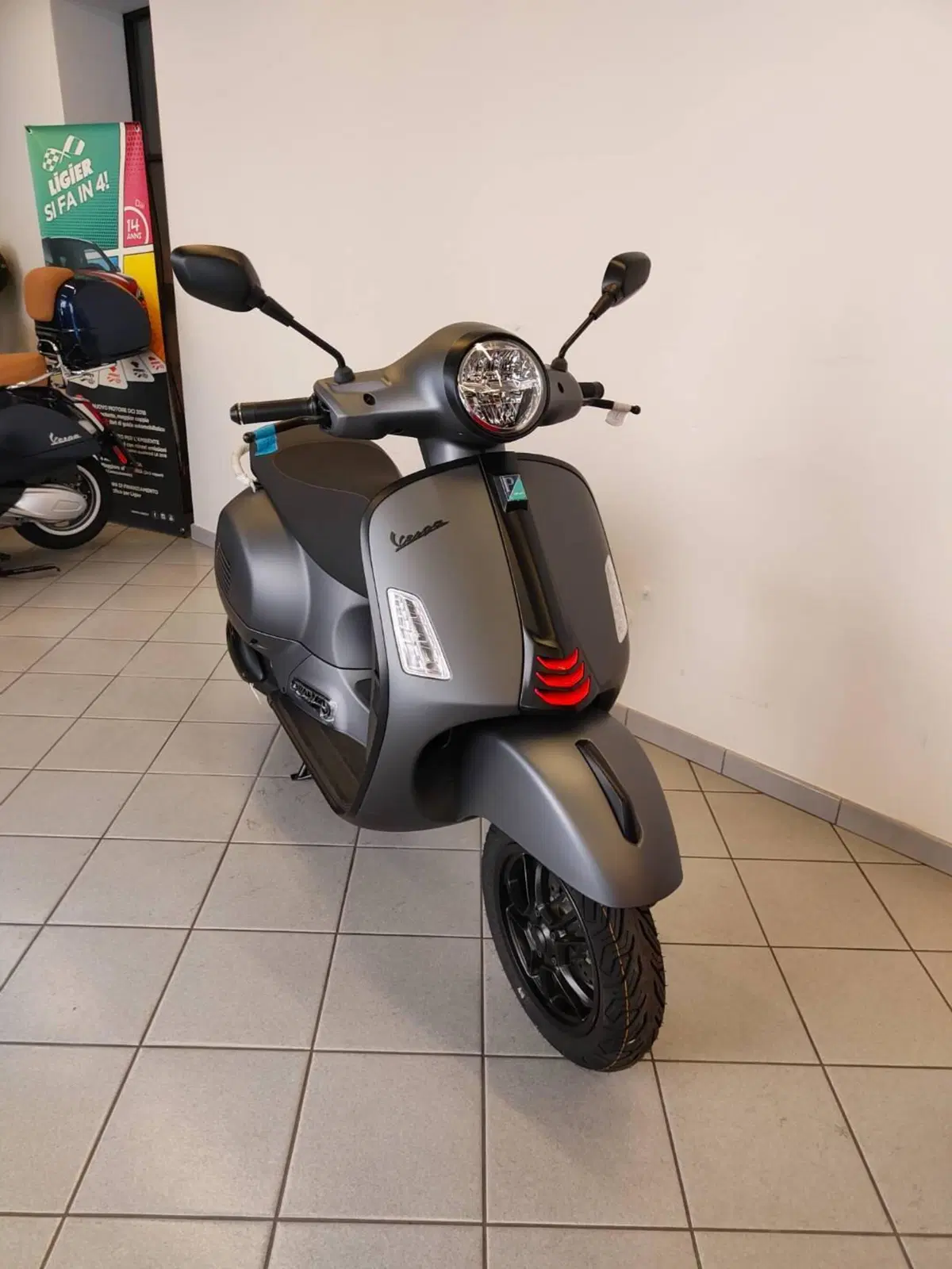 Vespa GTS 310 Supersport (2025 - 26) (13)
