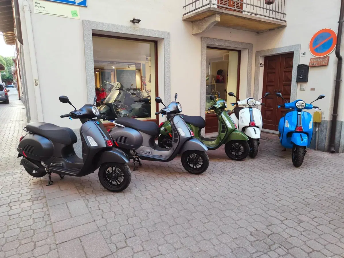 Vespa GTS 310 Supersport (2025 - 26) (17)