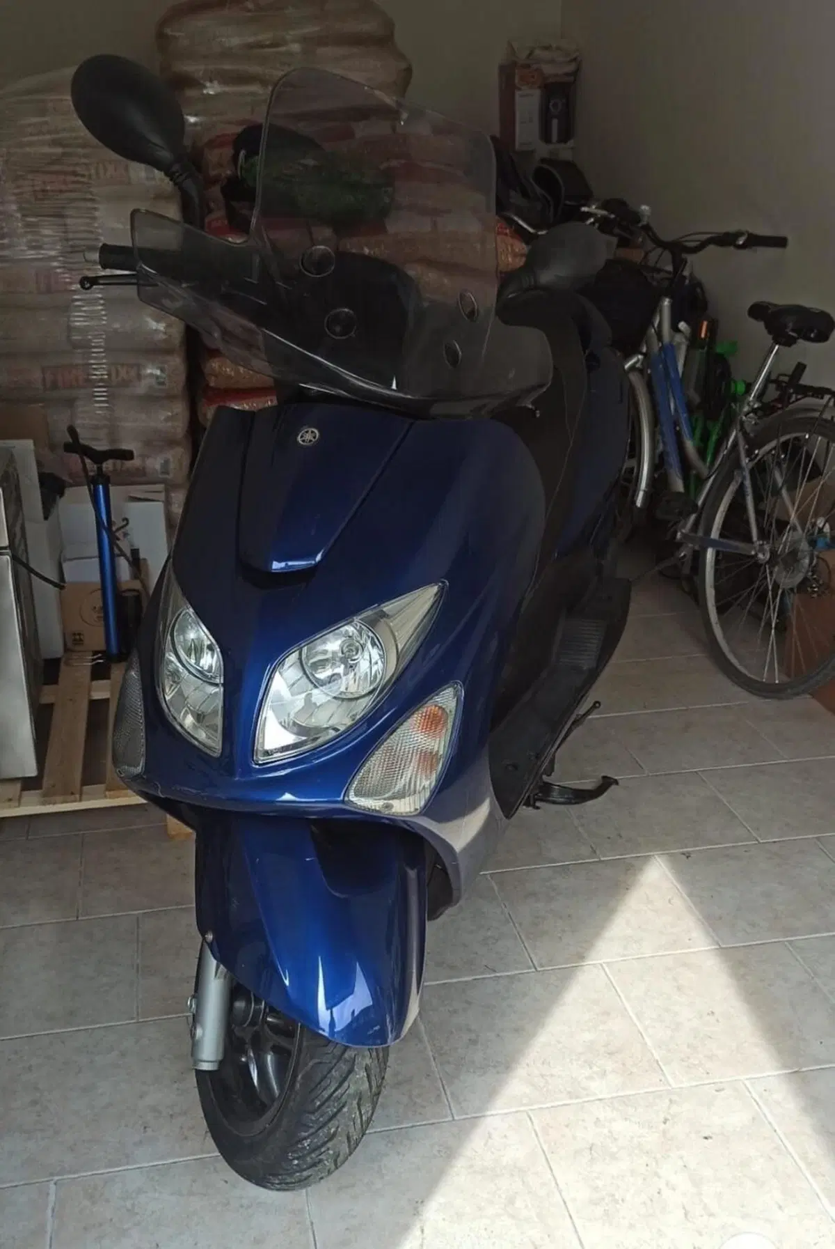 Yamaha Majesty 125 (2008 - 11) (2)