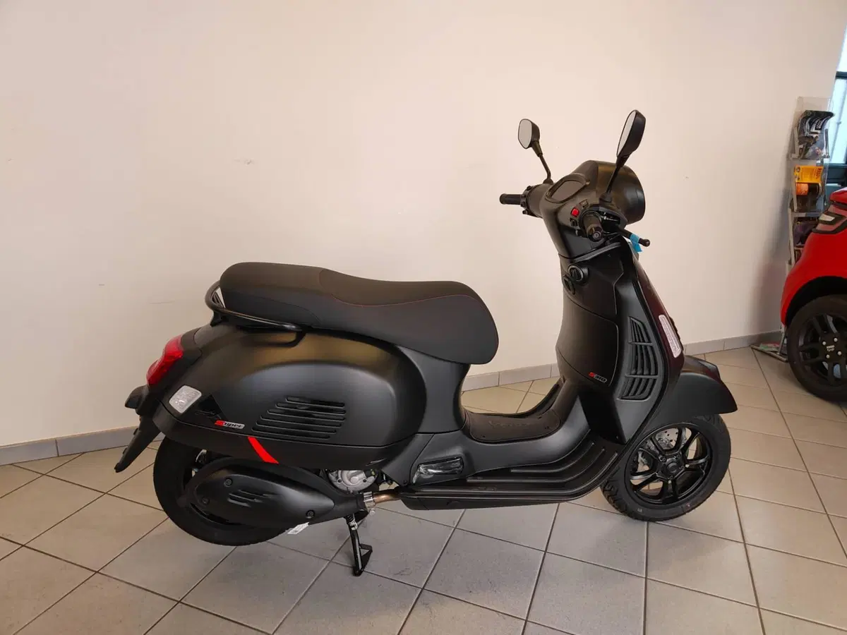Vespa GTS 310 Supersport (2025 - 26) (12)