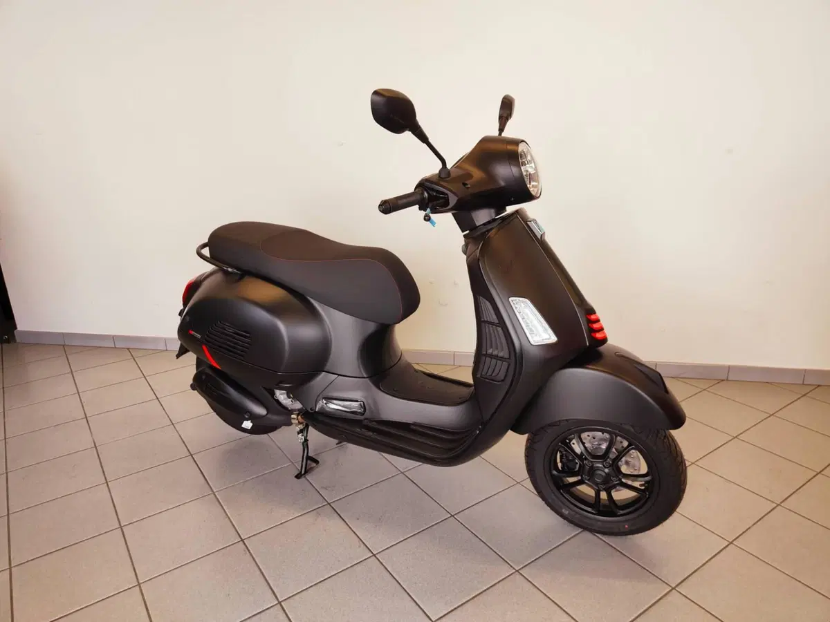 Vespa GTS 310 Supersport (2025 - 26) (15)