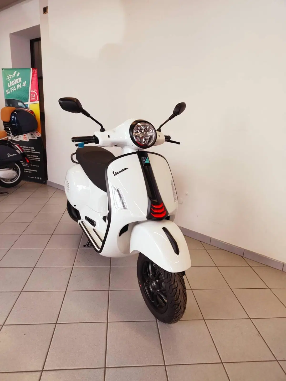 Vespa GTS 310 Supersport (2025 - 26) (5)