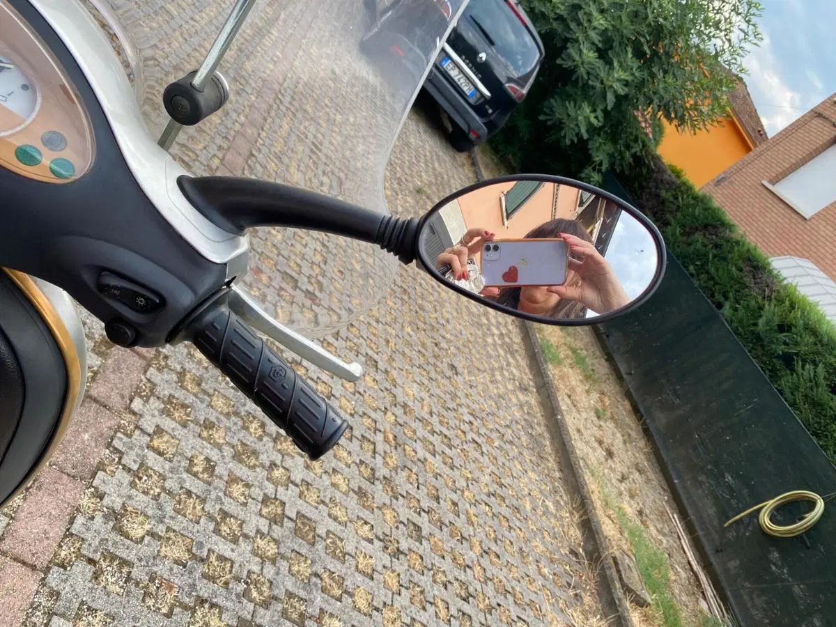 Vespa ET2  (11)