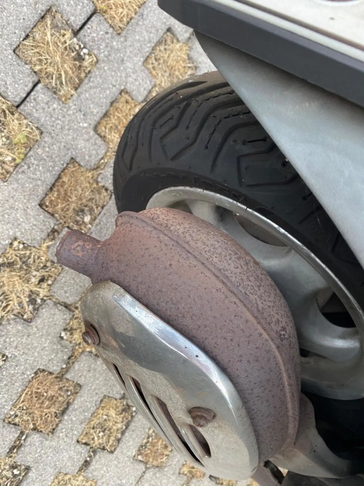 Vespa ET2  (18)