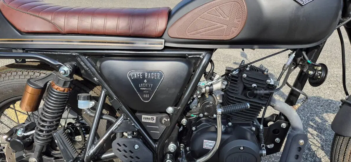 Archive Motorcycle AM 80 50 Cafe Racer (2022 - 24) (5)