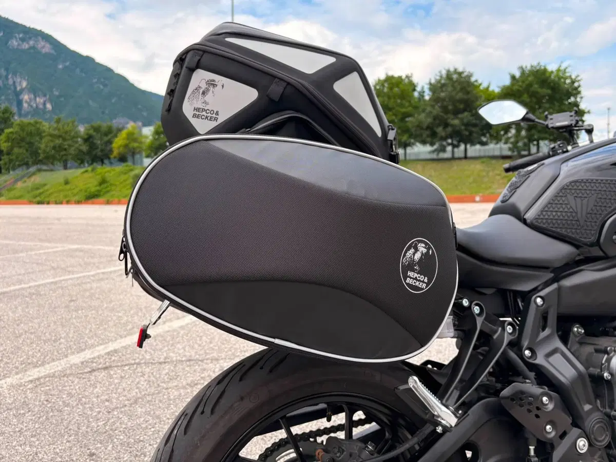 Yamaha MT-07 Pure (2023 - 25) (19)