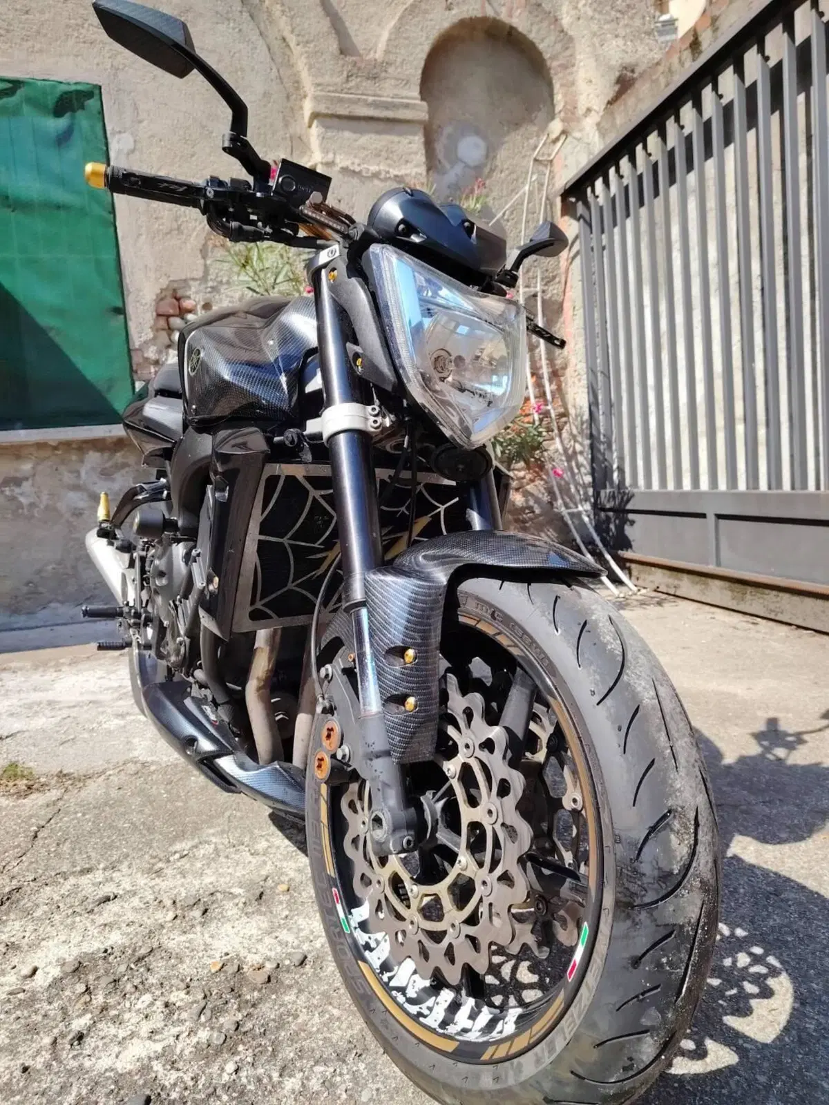 Yamaha FZ1 ABS (2006 - 16) (5)