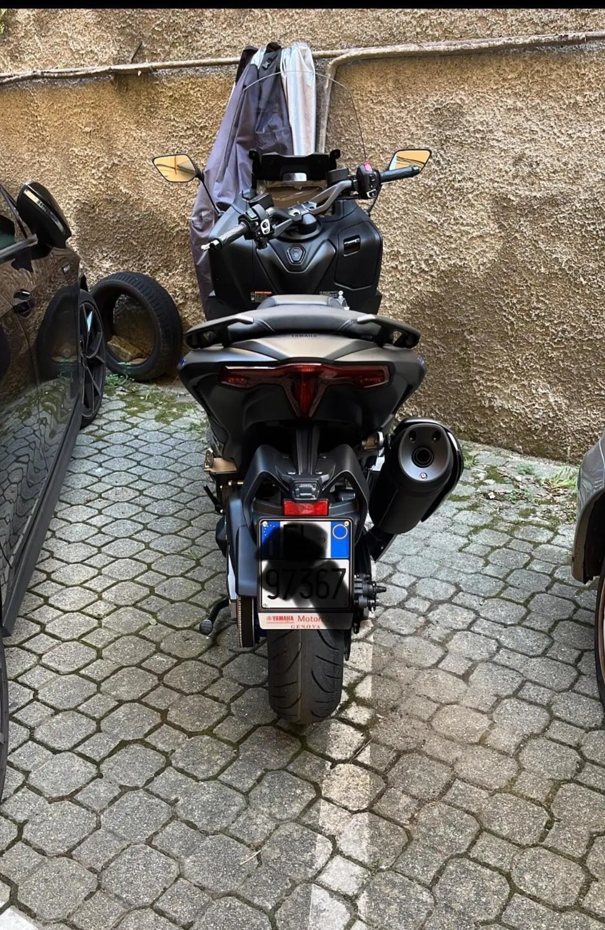 Yamaha T-Max 560 (2022 - 24) (3)