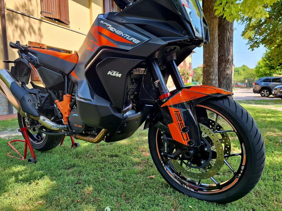 KTM 1290 Super Adventure S (2021) (8)