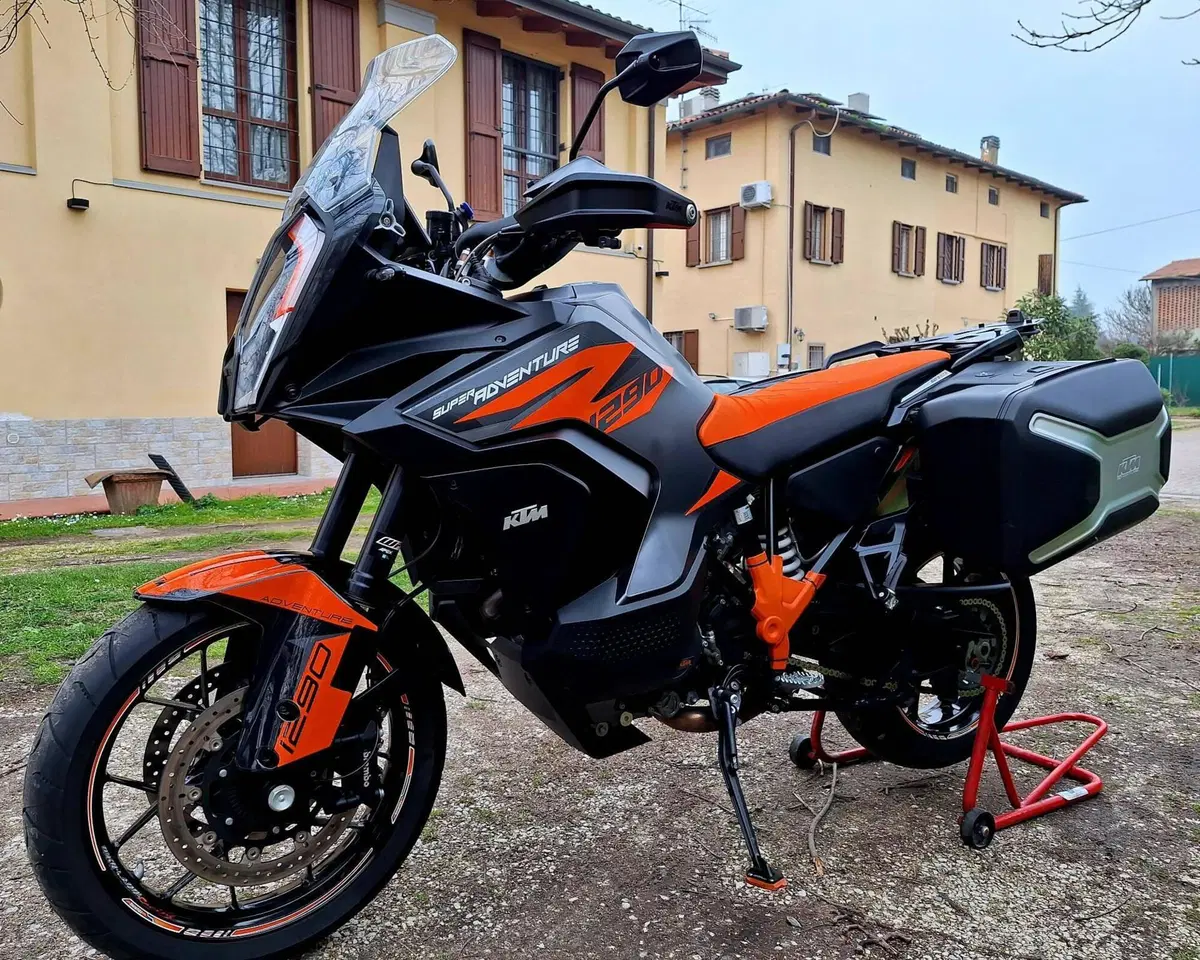 KTM 1290 Super Adventure S (2021) (10)
