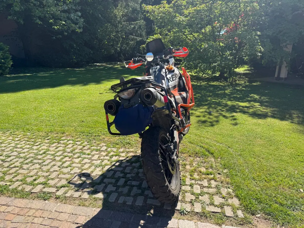 KTM 990 Adventure R (2009 - 11) (4)