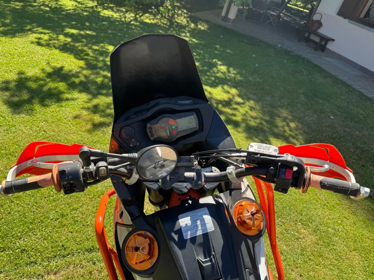 KTM 990 Adventure R (2009 - 11) (5)