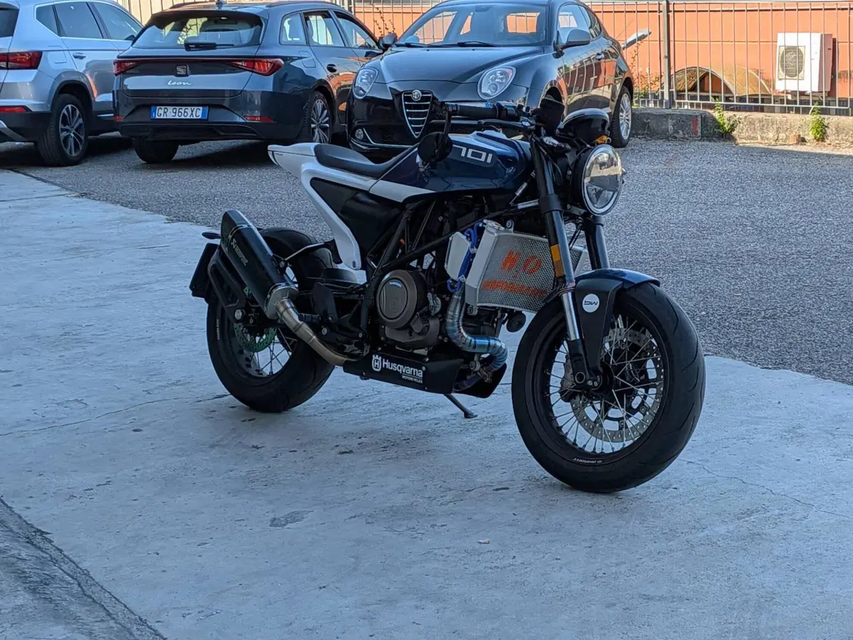 Husqvarna Vitpilen 701 (2020) (3)