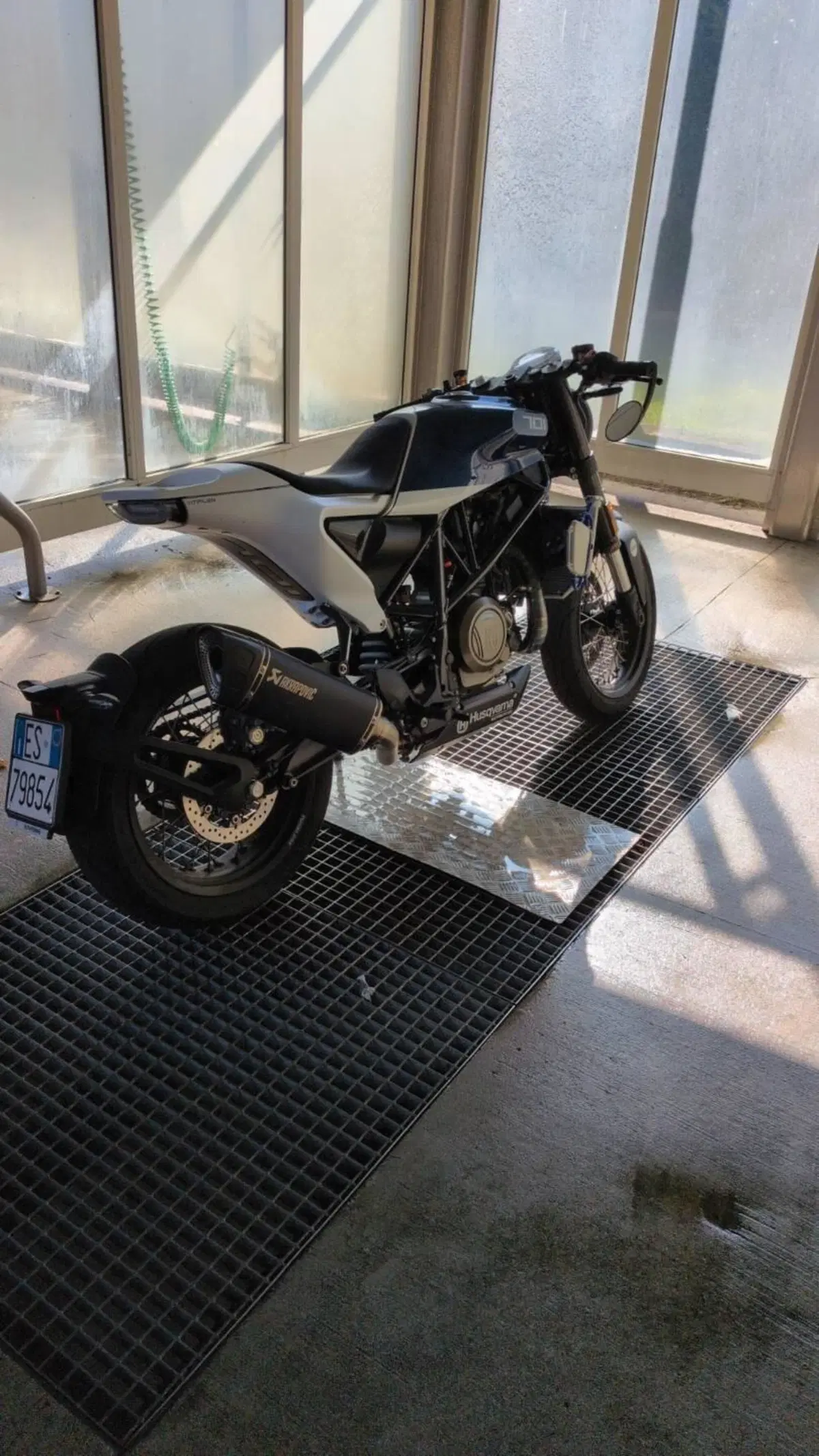 Husqvarna Vitpilen 701 (2020) (4)