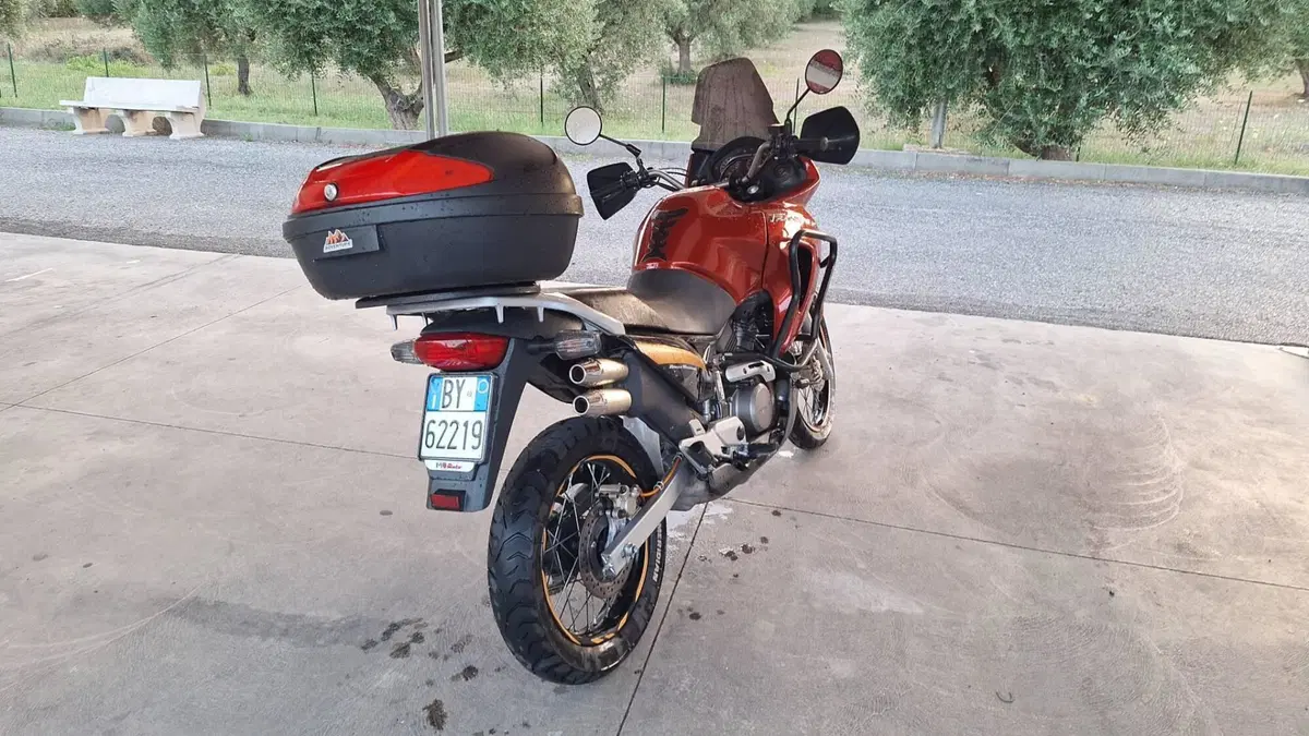 Honda Transalp XL 650V (2005 - 06) (5)