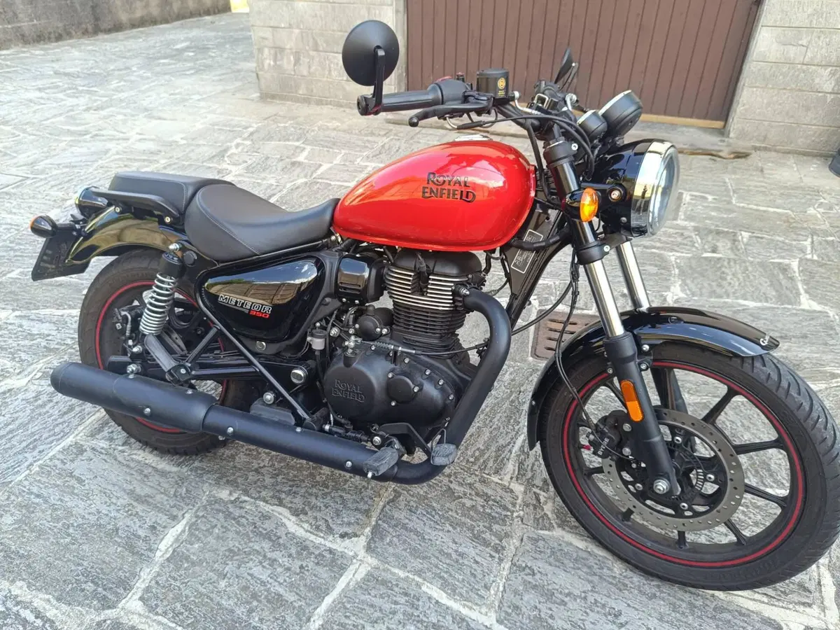 Royal Enfield Meteor 350 (2021 - 26)