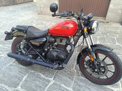 Royal Enfield Meteor 350 (2021 - 26) usata