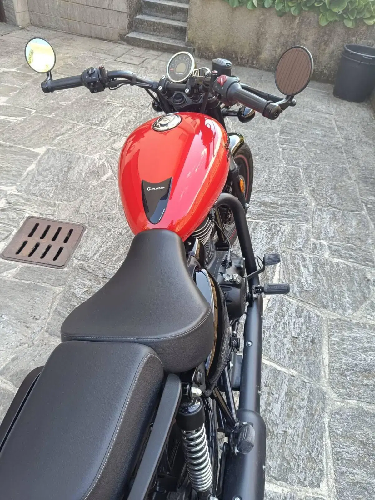 Royal Enfield Meteor 350 (2021 - 26) (4)