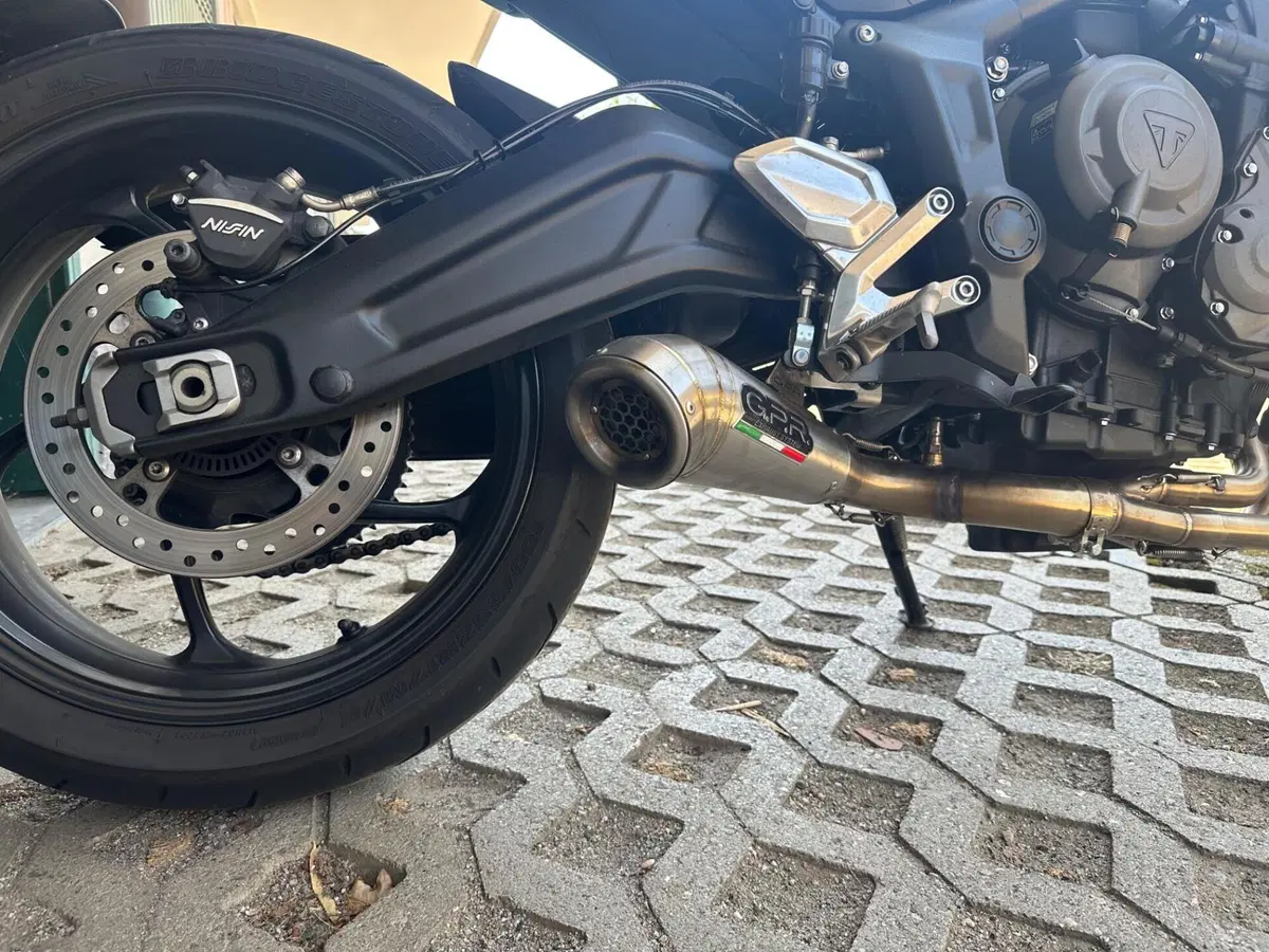 Triumph Trident 660 (2021 - 24) (2)