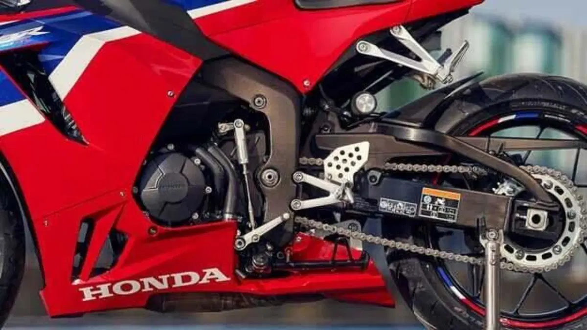 Honda CBR 600 RR (2024 - 26) (2)