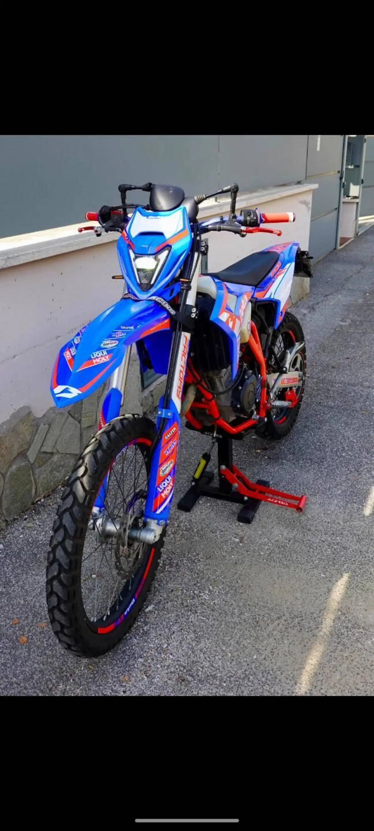 Betamotor RR 125 4T Enduro R (2024 - 26) (4)