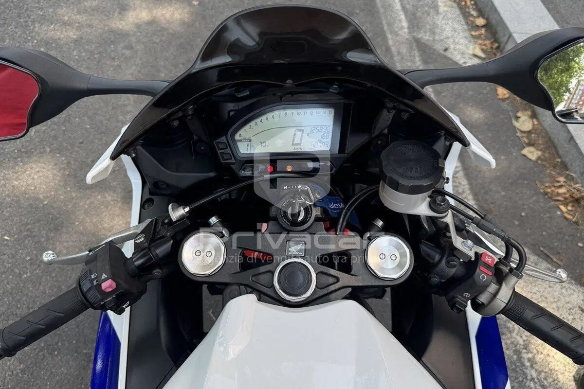 Honda CBR 1000 RR Fireblade eC ABS (2012 - 15) (3)