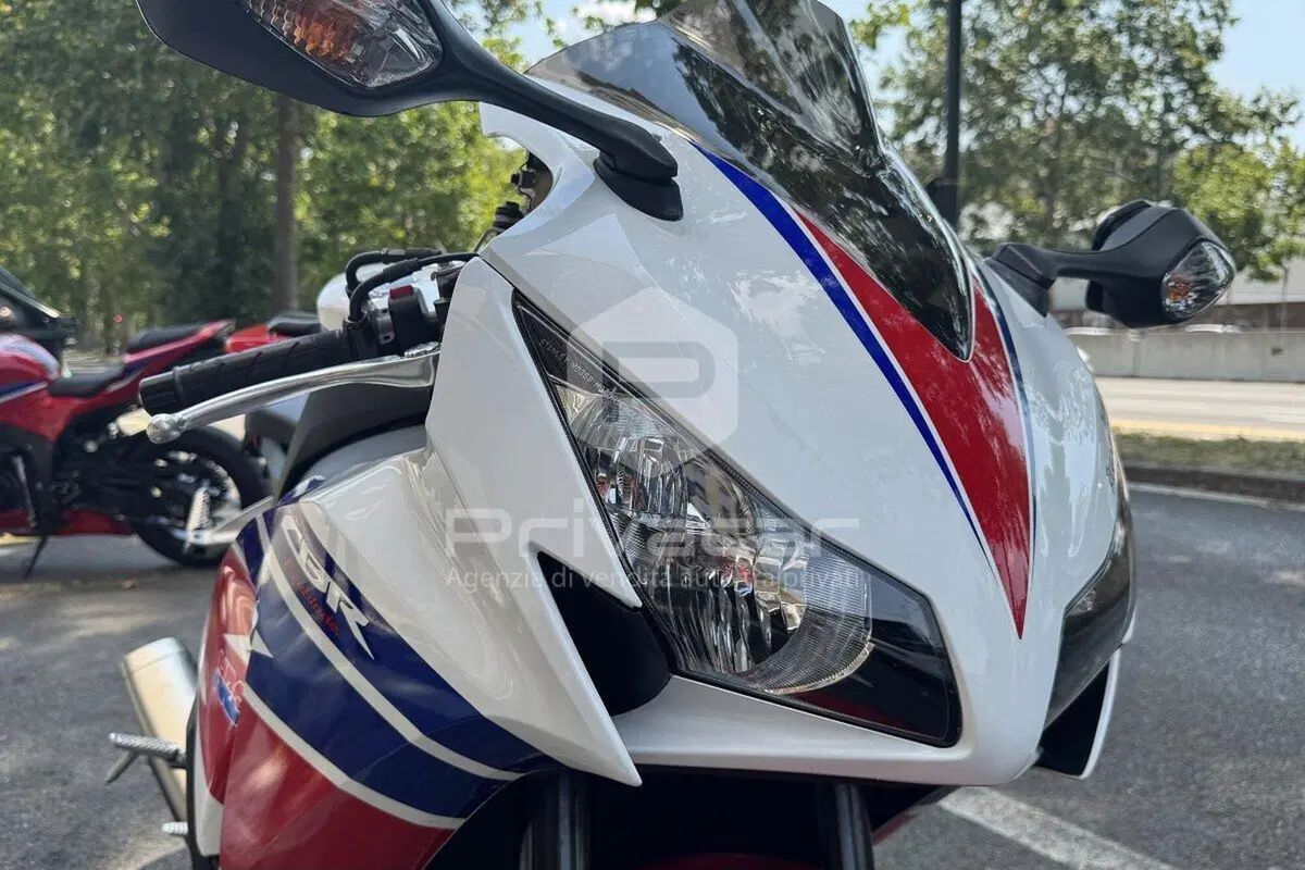 Honda CBR 1000 RR Fireblade eC ABS (2012 - 15) (4)
