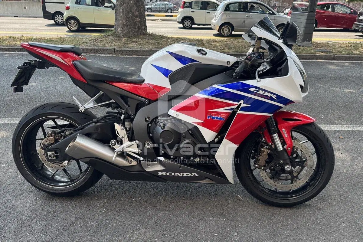 Honda CBR 1000 RR Fireblade eC ABS (2012 - 15) (13)