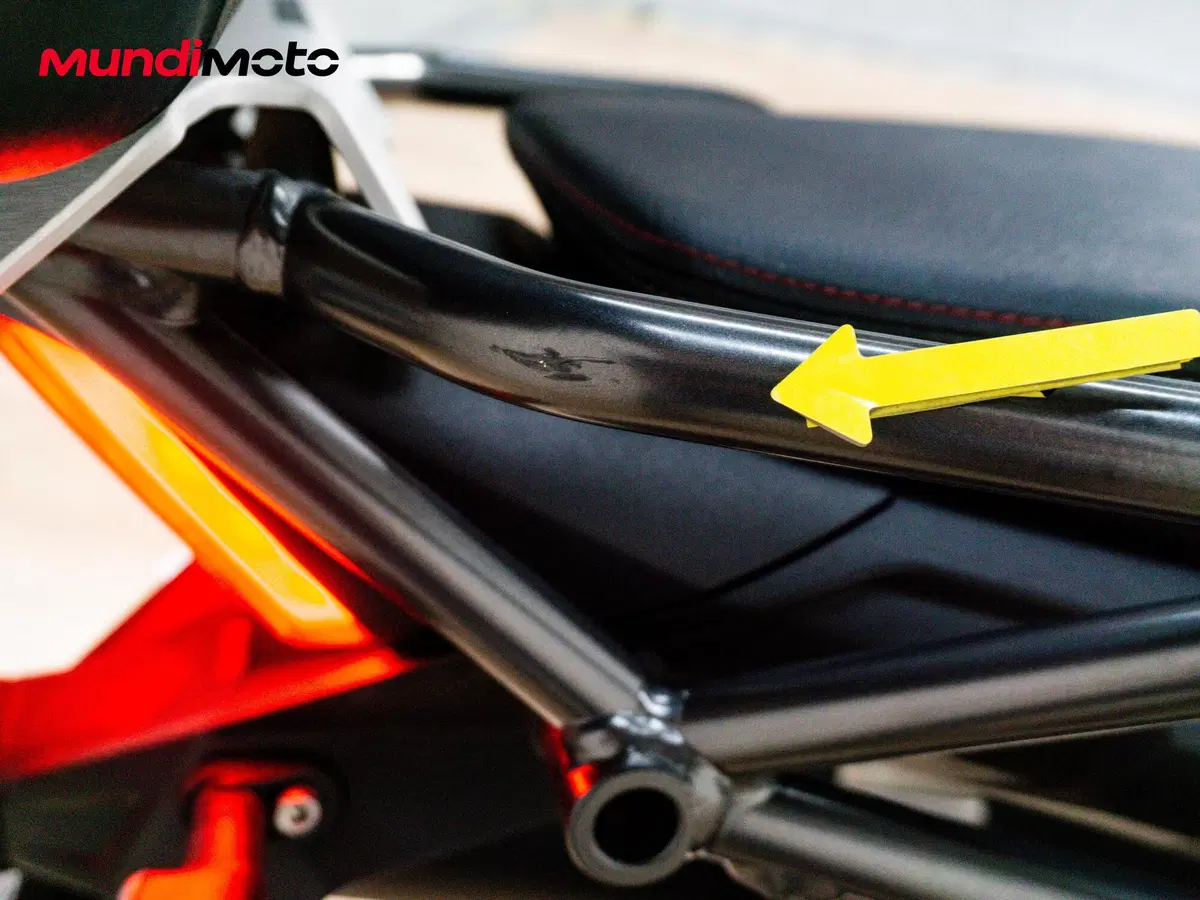 Moto Guzzi V85 TT (2019 - 20) (14)