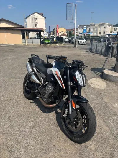 KTM 790 Duke L (2023 - 24) usata