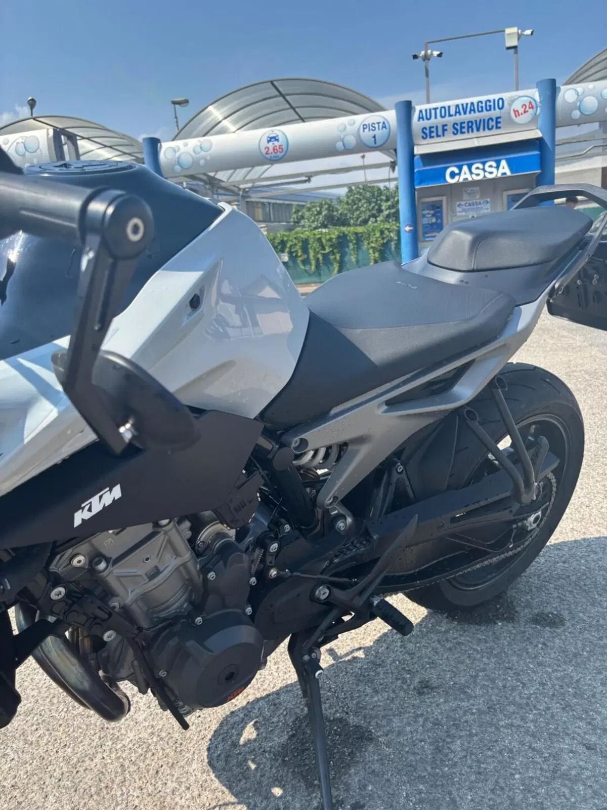 KTM 790 Duke L (2023 - 24) (2)