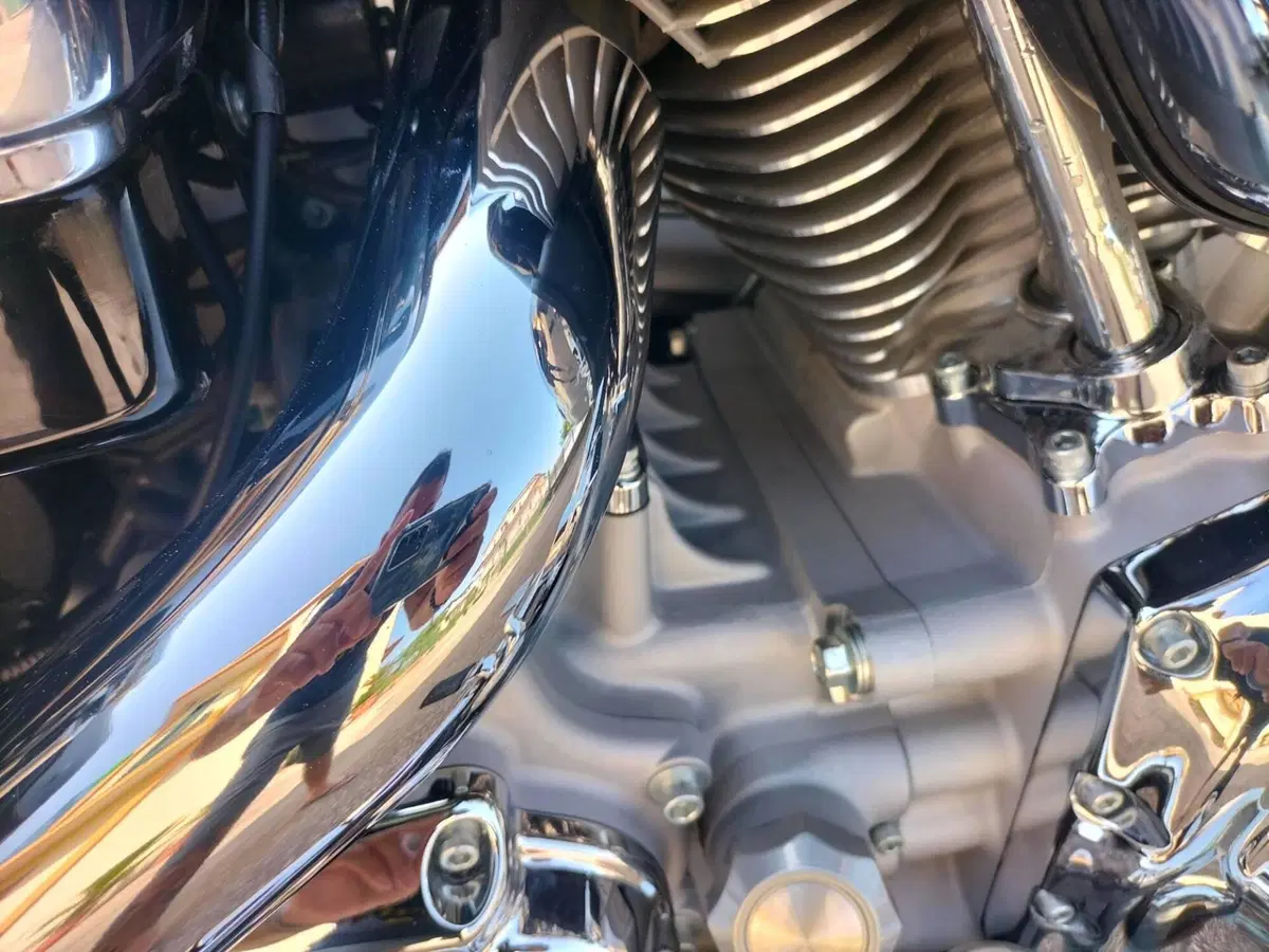 Harley-Davidson 1584 Super Glide Custom (2008 - 13) - FXDC (8)
