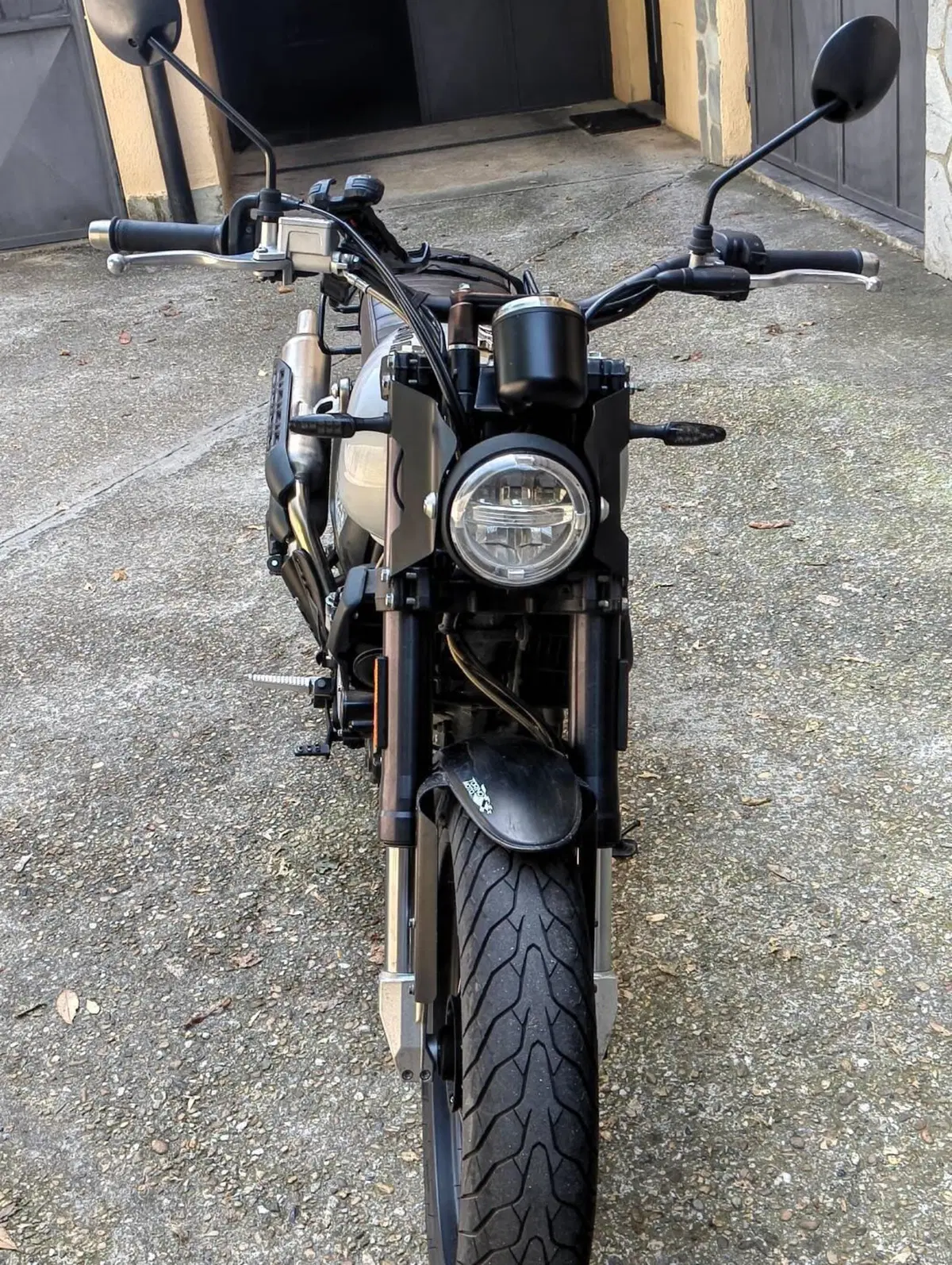 Swm Outlaw 125 (2019 - 20) (2)
