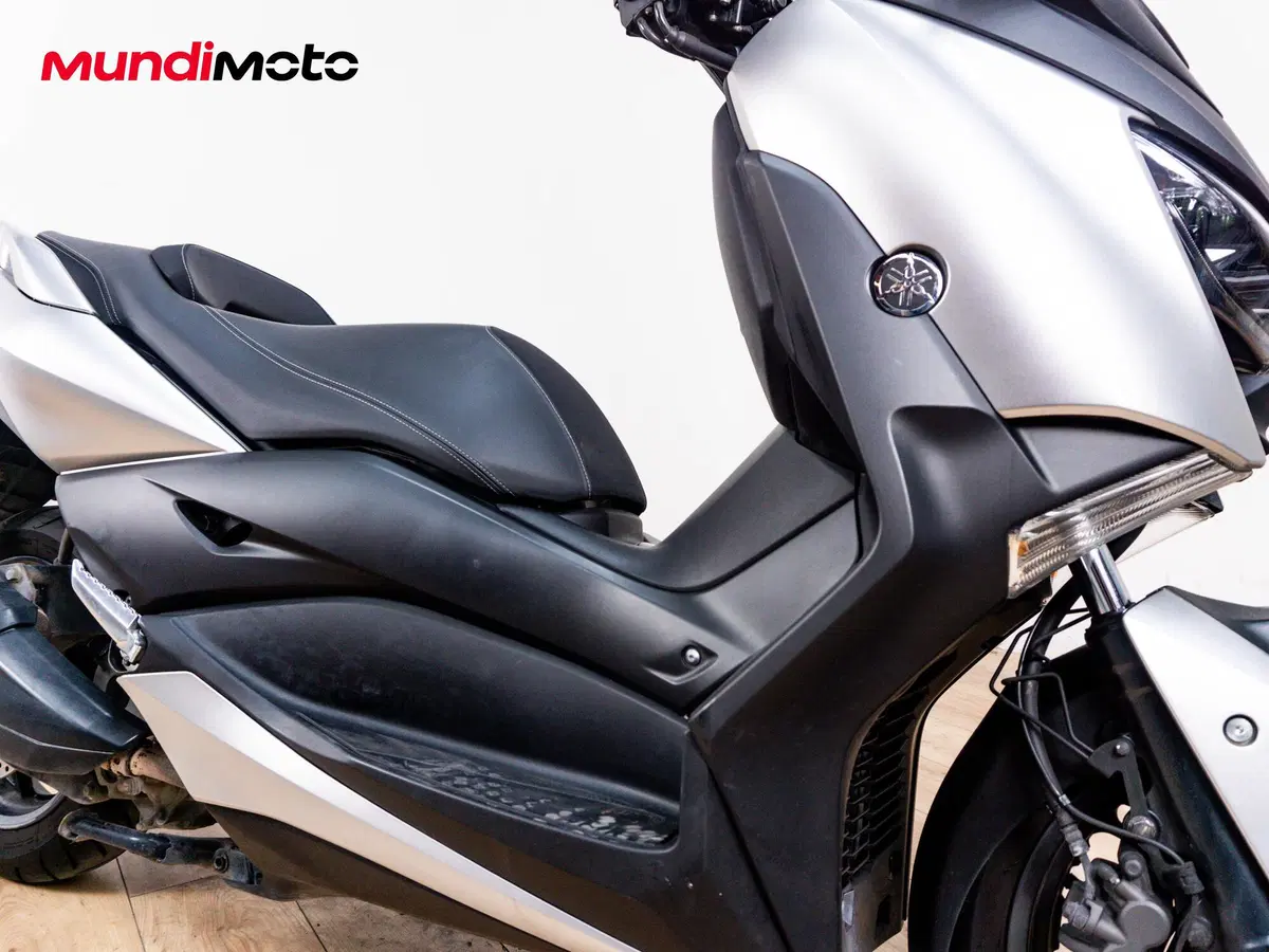 Yamaha X-Max 300 ABS (2017 - 20) (5)