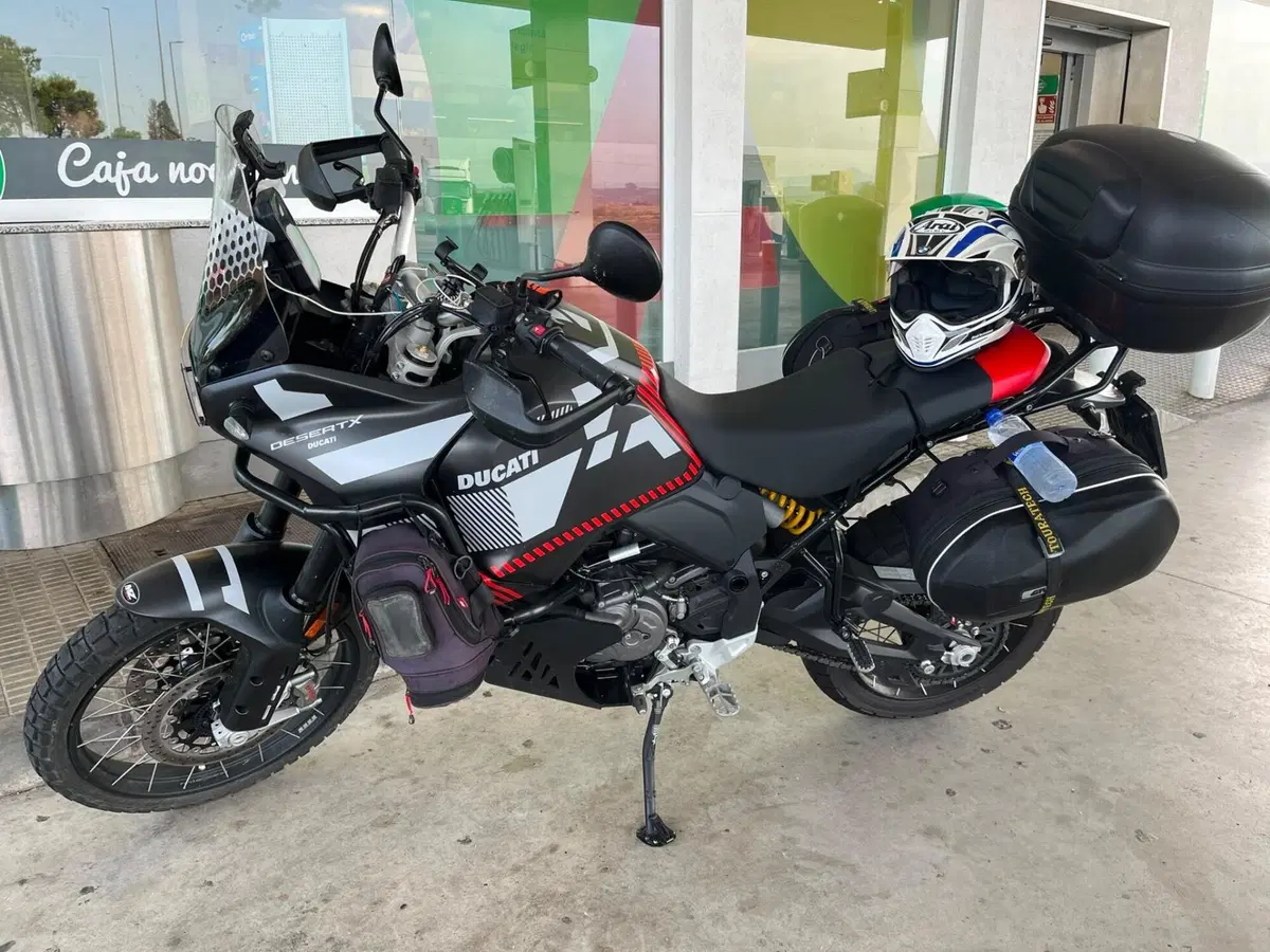 Ducati DesertX (2022 - 25) (2)